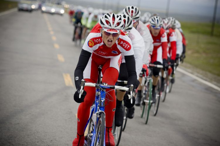 Illustrations for the theme article